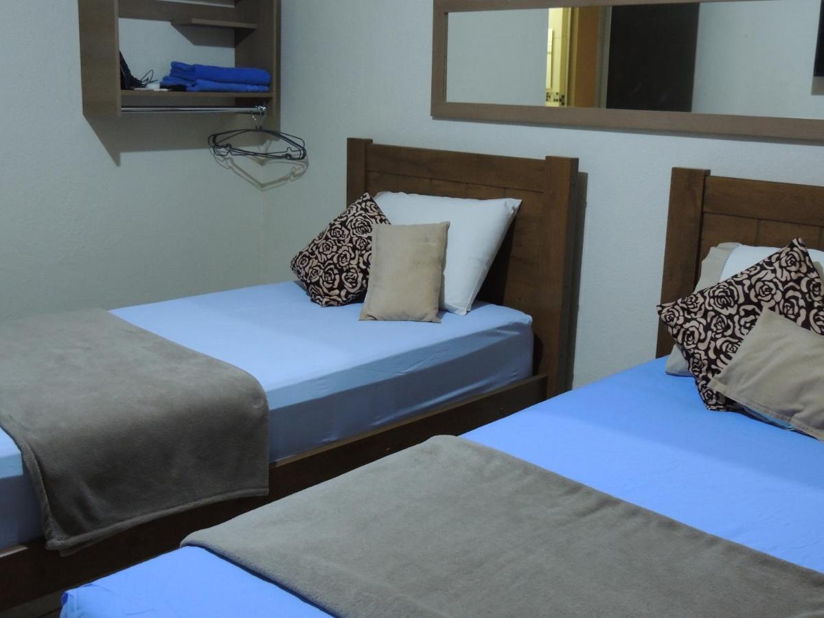 Quartos Em Casa In Caxias Da Paraiso Duque de Caxias Extérieur photo