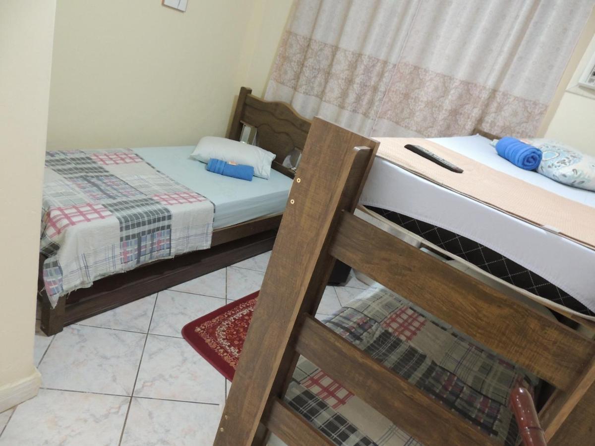 Quartos Em Casa In Caxias Da Paraiso Duque de Caxias Extérieur photo
